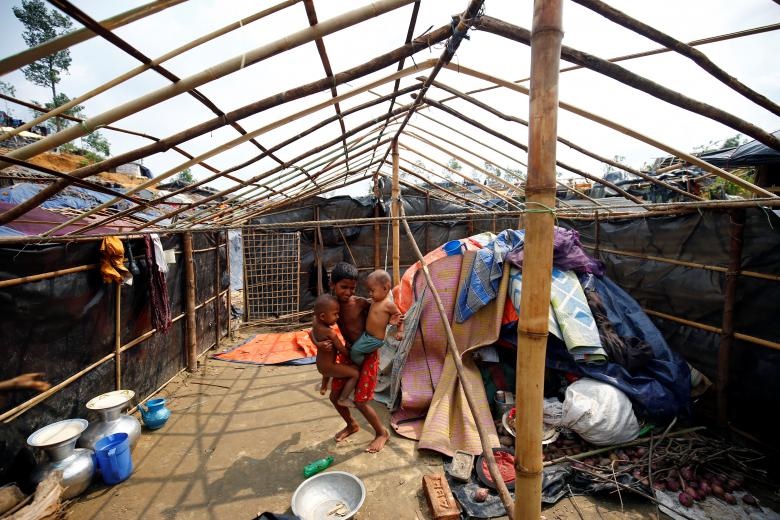 تصاویر | وضعیت وخیم مسلمانان روهینگیا بعد از طوفان بنگلادش